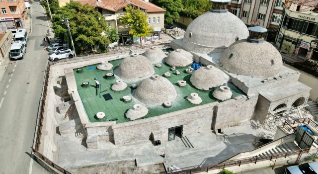 Tarihi Hamam Gün Yüzüne Çıktı