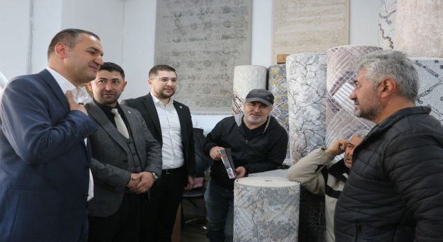 Yaldır’a Sevgi Seli