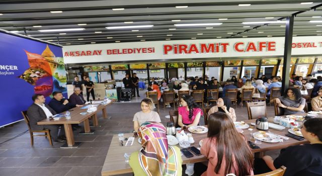 Başkan Dinçer LGS ve YKS Sınavlarına Hazırlanan Öğrencilerle Biraraya Geldi