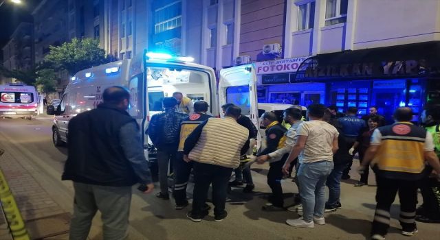 Silahlı Kavgada 7'si Polis 11 Kişi Yaralandı