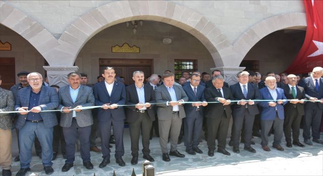 Tapduk Emre Cami ve Türbesi Açıldı