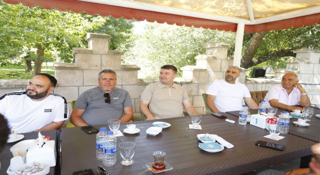 Gurbetçilerden Başkan Dinçer’e Teşekkür