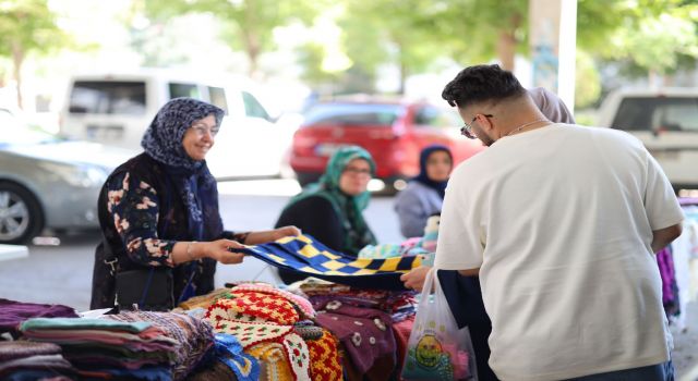 Bu Pazar İle Aile Bütçelerine HANIMELİ Değiyor