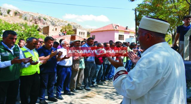 Selde Hayatını Kaybeden Gülseren En'in Cenazesi, Toprağa Verildi