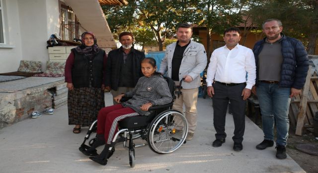 Başkan Dinçer İstiklal Mahallesi Sakinlerini Dinledi
