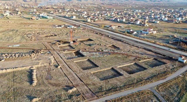 TOKİ İnşaatı Deprem Bölgesindeki Çalışmaları Bekliyor