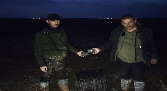 Bir Kişi, Ördek Avında Yakalandı
