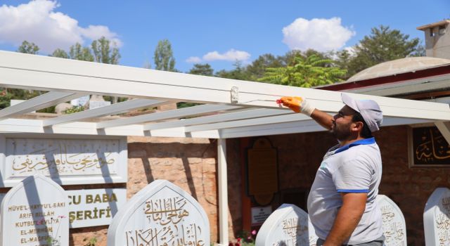 Aksaray Belediyesi Restore Ettiği Tarihi Yapıların Bakımını İhmal Etmiyor