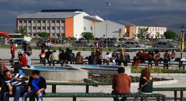 Aksaray Üniversitesi Öğrencilerini En İyi Şekilde Geleceğe Hazırlıyor