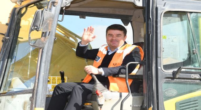 Eski Yapılar Gidiyor, Yeni Hayatlar Başlıyor Aksaray, Geleceğini İnşa Ediyor