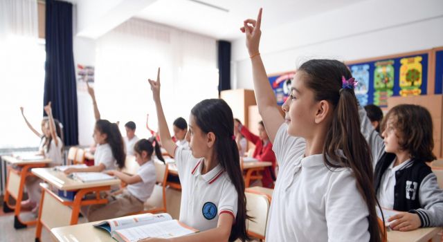 Velilere Kitap ve Kıyafet Külfeti Olmayacak