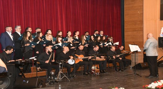 Akademi Aksaray Öğrencilerinden Özel Konser