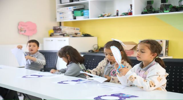 “Başkan Dinçer’den Öğrencilere Tatil Çağrısı: Okuyun, Keşfedin, Gelişin”