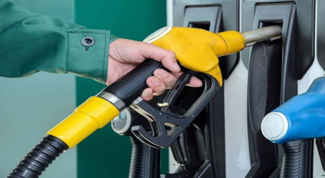 Sürücüler “Bu Zamlar Araçları Olmayanları da Vuruyor”