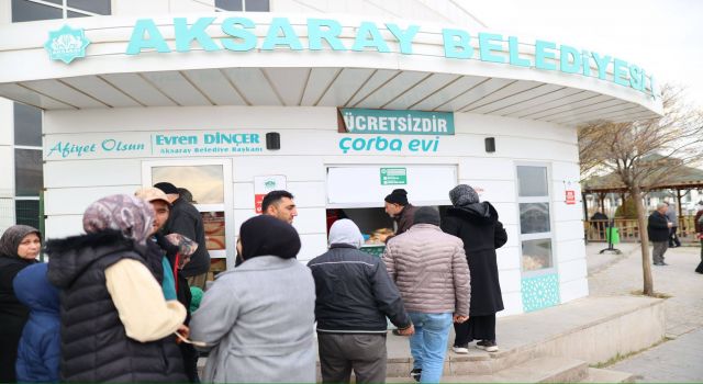 Aksaray Belediyesi Günlük 7 Bin Kişinin İçini Çorba İkramı İle Isıtıyor