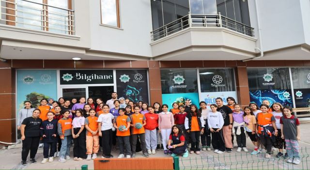 “Bilgihanelerde Bir Yılda 2 Bin 500 Genç İçin 632 Etkinlik Düzenlendi”