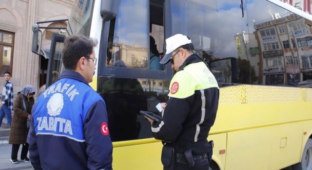 Toplu Ulaşım Araçlarında Kapsamlı Denetim Sürüyor