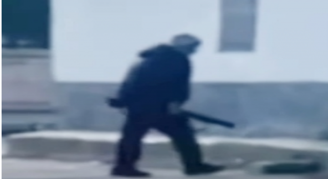 Tepkisini Silahla Göstermeye Kalkınca Karakolluk Oldu