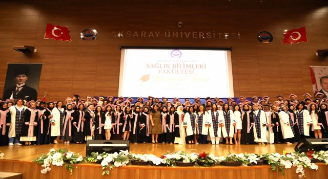 ASÜ Sağlık Bilimleri Fakültesinde Mezuniyet Coşkusu Yaşandı