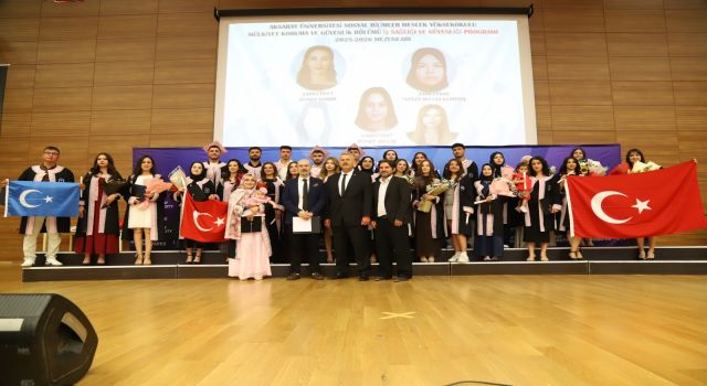 ASÜ’de Mezuniyet Maratonu Sosyal Bilimler MYO ile Tamamlandı