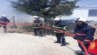İtfaiye Ekipleri Mersin'de Yangın Eğitimine Katıldı