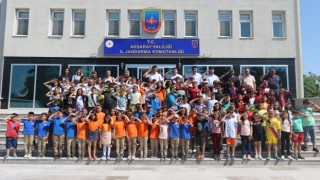 Minik Öğrencilerden Tatlı Ziyaret
