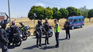 Motosikletler Jandarmanın Merceğinde