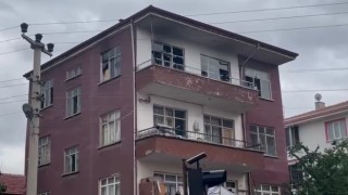 İntihar etmek için evi yaktı, itfaiye ekipleri kurtardı