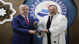 ASÜ’de Arıbaş Dönemi Resmen Başladı