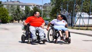 Bedensel Engelli Çift, Şampiyonalara Birbirlerinden Güç Alarak Hazırlanıyor