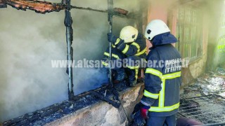 Terzi Deposu Olarak Kullanılan Dairede Yangın Paniği