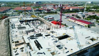 Yeni Belediye Binası Şekillenmeye Başladı