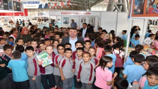 Kitap Şöleni Başlıyor