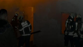 Evi Yanan Yaşlı Kadın İsyan Etti “Düşmanım Kimse Çıksın Ortaya”