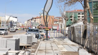 Bediüzzaman Caddesi’nde Kapsamlı Yenileme Çalışmaları Sürüyor