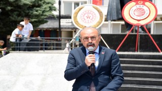 Özdemir; “Ülkesini ve Milletini Düşünen İnsanlar Bu Ülkeyi Yönetecek”