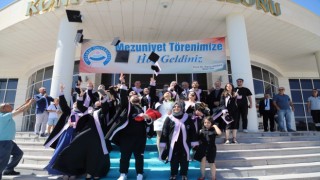 ASÜ’de Mezuniyet Törenleri Güzelyurt MYO İle Sona Erdi