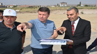 Dinçer, Yemek Fabrikası İnşaat Alanını İnceledi