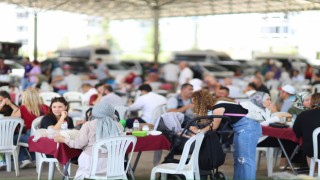 Yaz Bereketi Hanımeli Pazarı’na Yansıdı