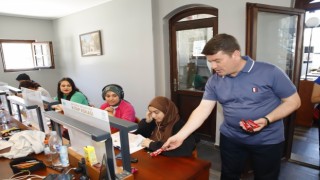 Aksaray Belediyesi’nin TYT ve AYT Kursları Başarı Getirdi: Gençler Üniversiteye Adım Attı