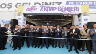 Aksaray Belediyesi Ev Sahipliğinde Düzenlenen Kitap Günlerinin Resmi Açılış Töreni Gerçekleşti