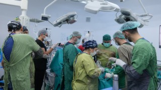 ASÜ ve SBÜ iş Birliği Kapsamında Aksaray’da İleri Düzey Kanser Ameliyatı Yapıldı