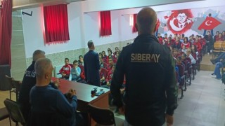 Emniyet “Dolandırılmayın” Diye Eğitim Veriyor