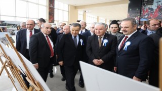 Aksaray Üniversitesinde 20. Yıl Coşkusu Açılış Töreniyle Başladı