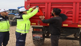 Jandarma, “Reflektör Tak Görünür Ol” Dedi