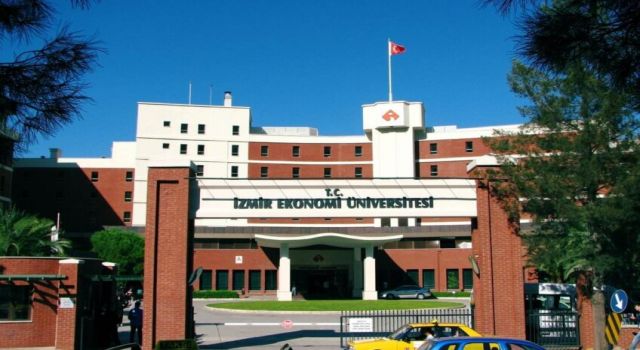 İzmir Ekonomi Üniversitesi 13 Öğretim Üyesi Alacak