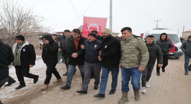 Depremde yaşamını yitiren Piyade Uzman Çavuş Mehmet Bilge son yolculuğuna uğurlandı