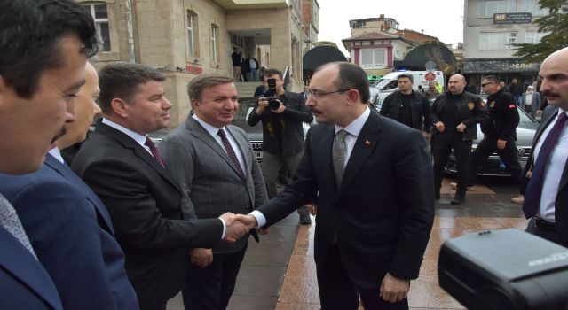 Bakan Muş Açılış ve Ziyaretler İçin Aksaray’a Geldi