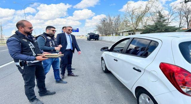 Polisten Şeker Tadında Uyarı