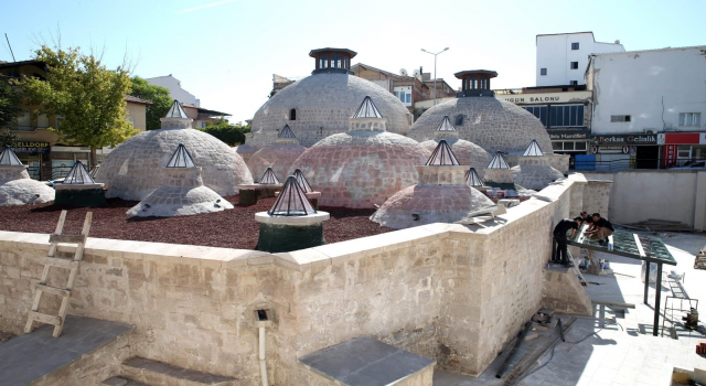 8 Asırlık Hamam Kurtarıldı